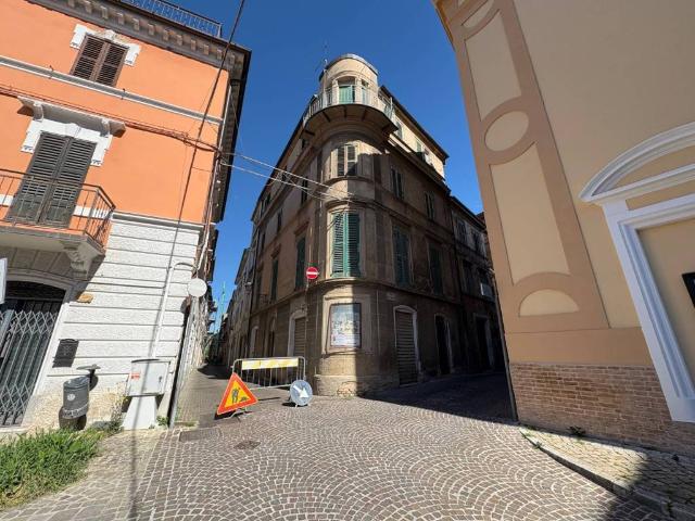 Appartamento in vendita a Marche, Ancona
