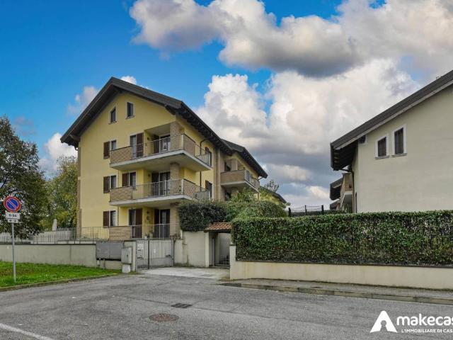 Appartamento in vendita a Cerro Al Lambro, Lombardia