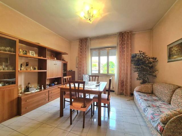 Appartamento in vendita a Cerro Maggiore, Milano