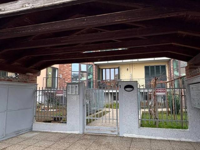 Appartamento in vendita a Certosa Di Pavia, Lombardia