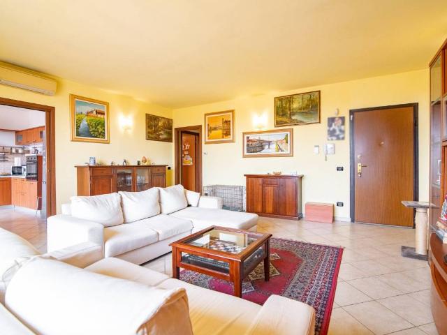 Appartamento in vendita a Certosa Di Pavia, Lombardia