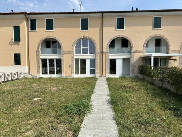 Appartamento in vendita a Cervarese Santa Croce, Padova