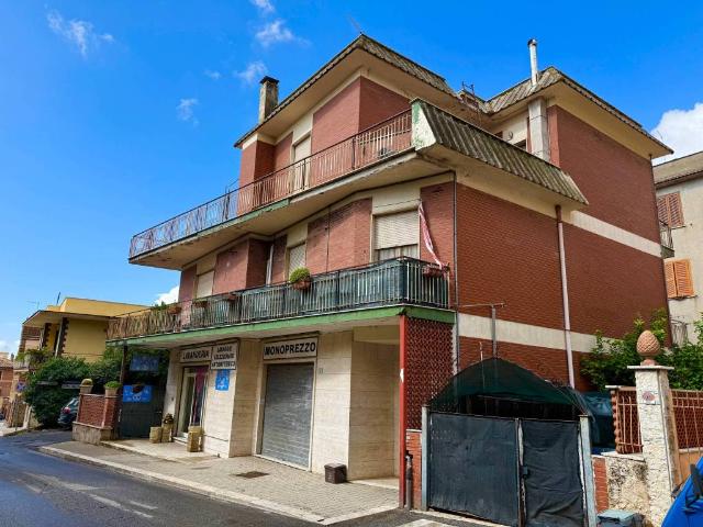 Attico in vendita a Vigna della Casa, Roma Capitale