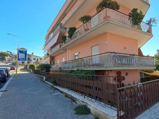Appartamento in vendita a Vigna della Casa, Cerveteri