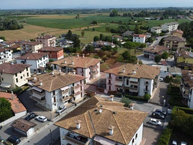Appartamento in vendita a Cervignano Del Friuli, Friuli-Venezia Giulia
