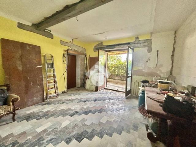 Appartamento in vendita a Cervinara, Campania
