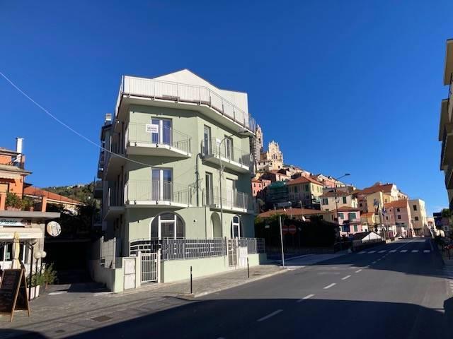 Appartamento in vendita a Cervo, Liguria