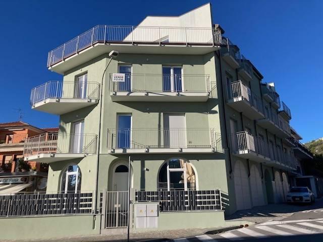 Appartamento in vendita a Cervo, Liguria