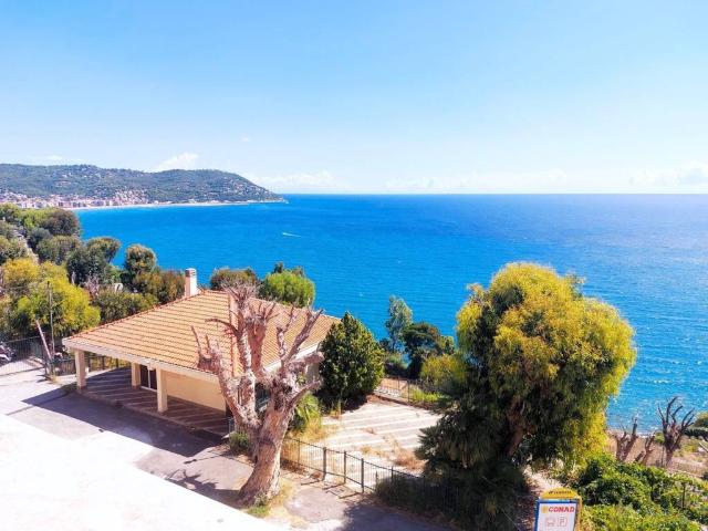 Appartamento in vendita a Capo Mimosa, Cervo