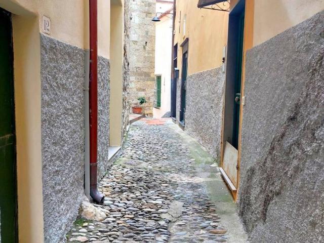 Appartamento in vendita a Cervo, Liguria