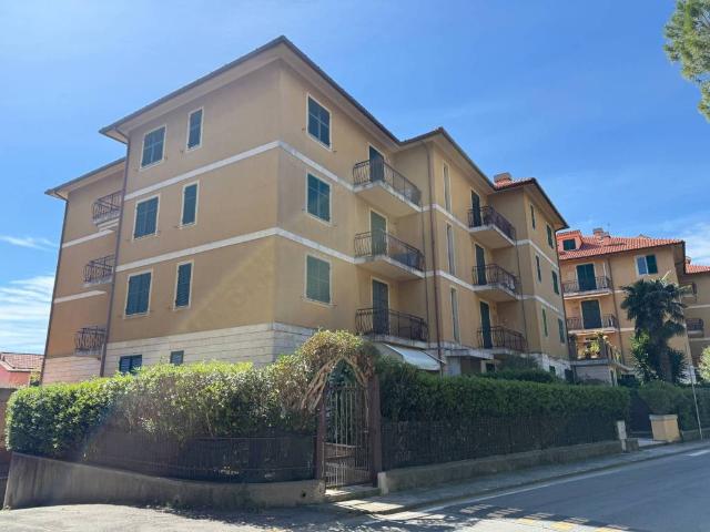 Appartamento in vendita a Cervo, Liguria