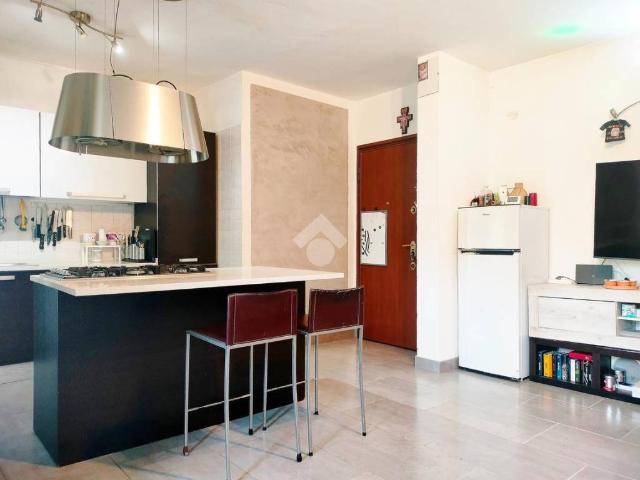 Appartamento in vendita a Quartiere Giardino, Cesano Boscone