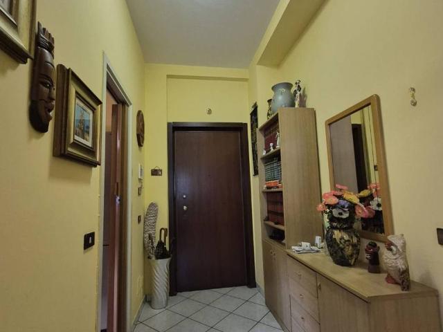 Appartamento in vendita a Cesano Boscone, Lombardia