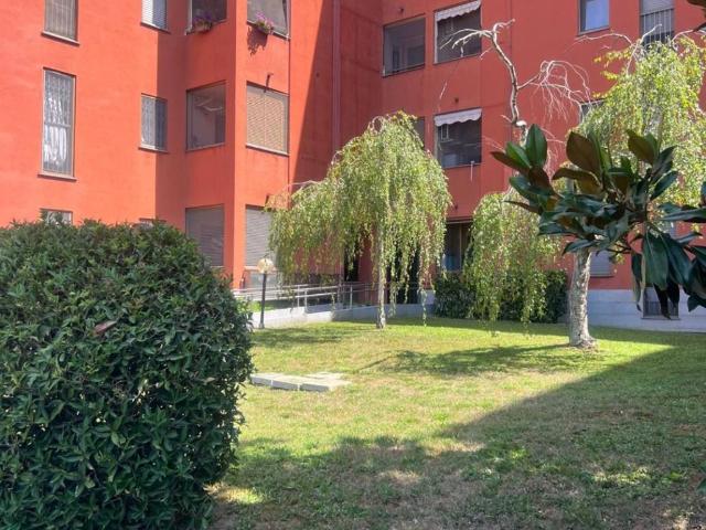 Appartamento in vendita a Cesano Boscone, Lombardia