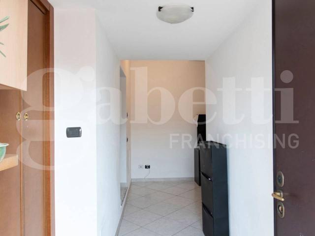 Appartamento in vendita a Cesano Maderno, Lombardia