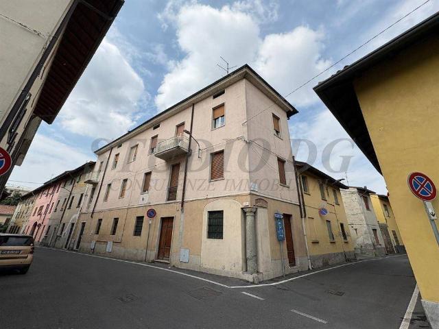 Appartamento in vendita a Cesano Maderno, Binzago