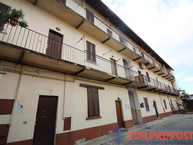 Appartamento in vendita a Cesano Maderno, Binzago