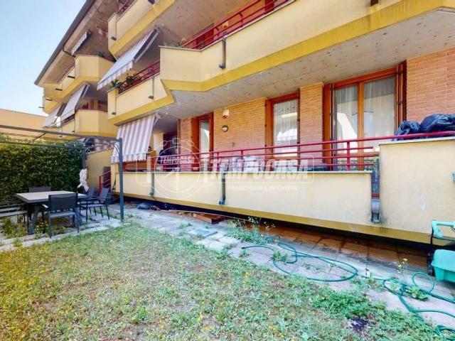Appartamento in vendita a Cesano Maderno, Cassina Savina