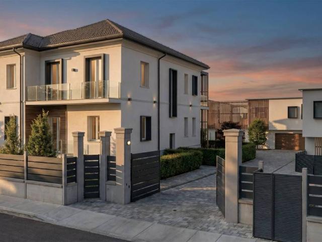 Appartamento in vendita a Cesano Maderno, Lombardia