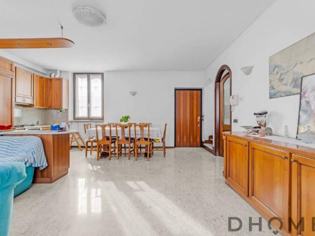 Appartamento in vendita a Binzago, Cesano Maderno