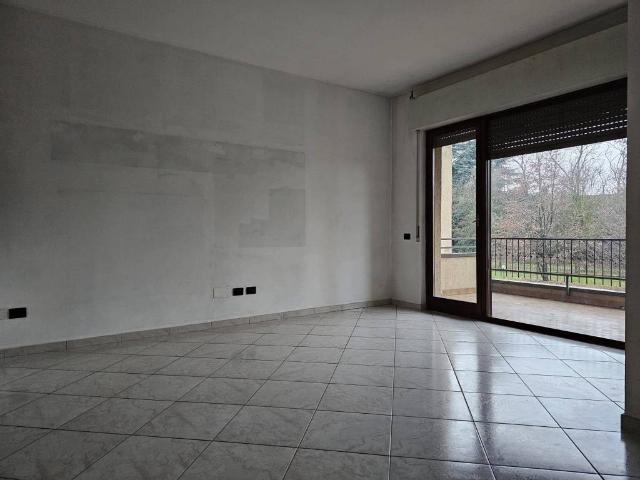 Appartamento in vendita a Molinello, Cesano Maderno