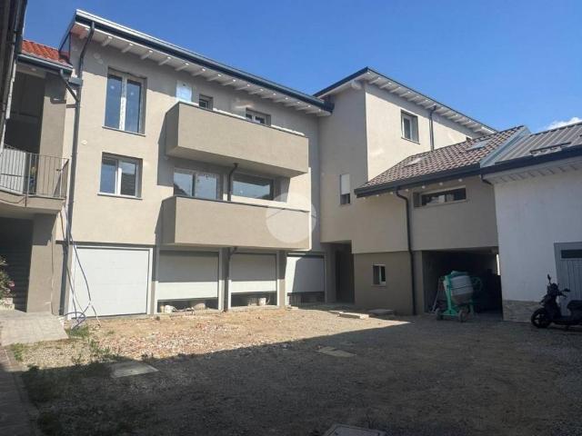 Appartamento in vendita a Cesano Maderno, Lombardia