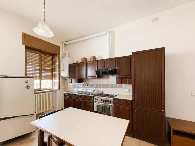 Appartamento in vendita a Cesano Maderno, Lombardia