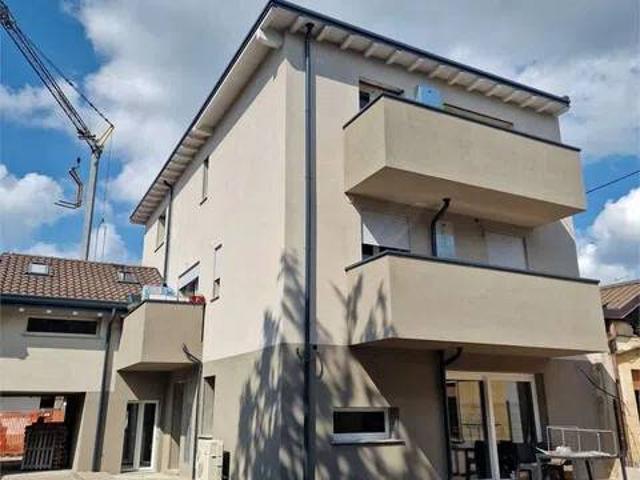 Appartamento in vendita a Cesano Maderno, Lombardia