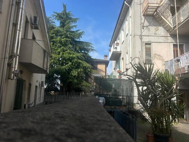 Appartamento in vendita a Cesano Maderno, Binzago