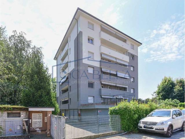 Appartamento in vendita a Cesano Maderno, Villaggio Snia