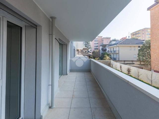 Appartamento in vendita a Cesano Maderno, Lombardia