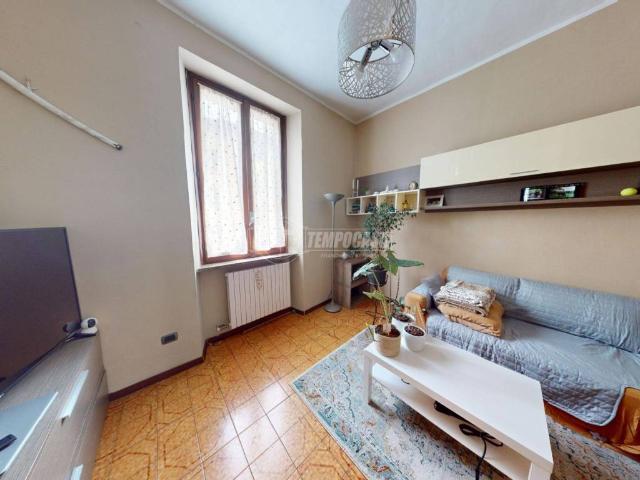 Appartamento in vendita a Cesano Maderno, Lombardia