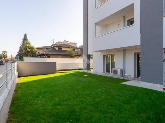 Appartamento in vendita a Cesano Maderno, Lombardia