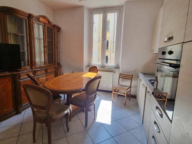 Appartamento in vendita a Cesano Maderno, Villaggio Snia