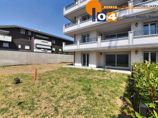 Appartamento in vendita a Cesano Maderno, Lombardia