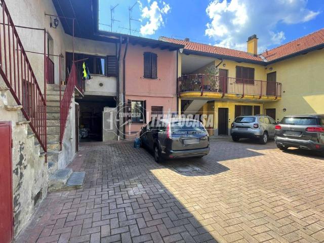 Appartamento in vendita a Cesano Maderno, Lombardia