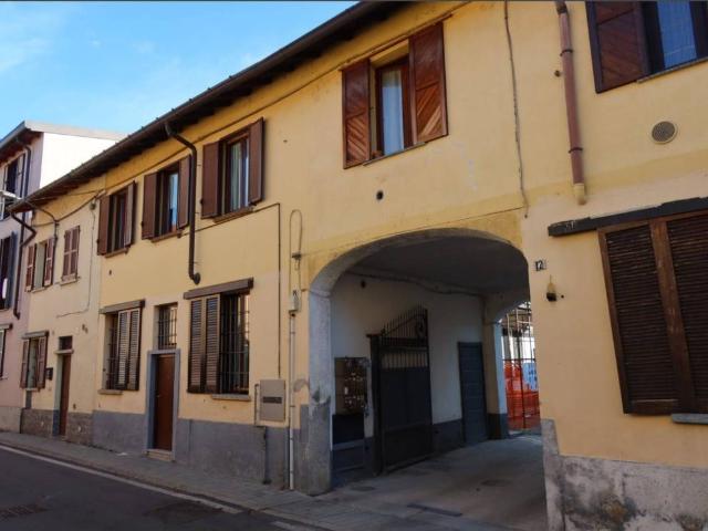 Appartamento in vendita a Cesano Maderno, Lombardia