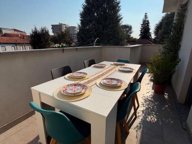 Appartamento in vendita a Cesano Maderno, Lombardia