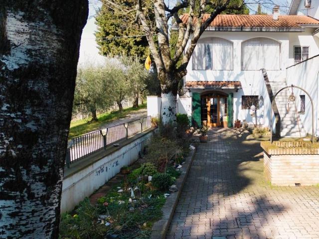 Appartamento in vendita a Unione dei comuni Valle del Savio, Cesenà