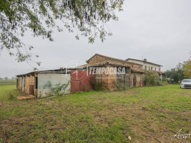 Villa Indipendente in vendita a Unione dei comuni Valle del Savio, Cesenà