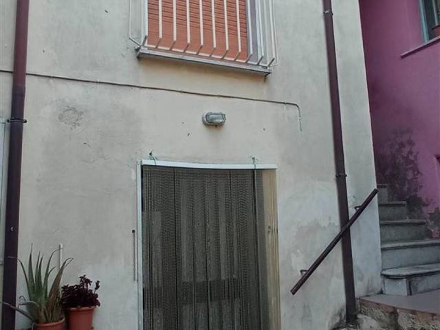 Appartamento in vendita a Cesinali, Campania