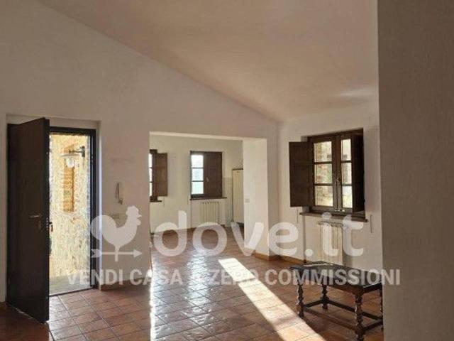 Appartamento in vendita a Cetona, Toscana