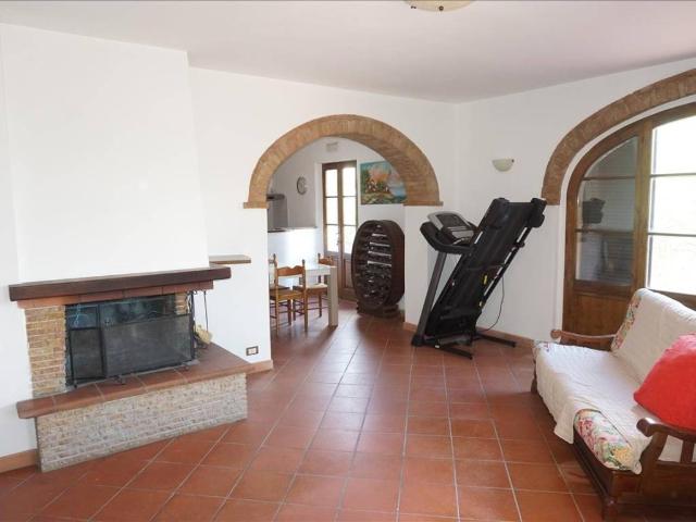 Appartamento in vendita a Cetona, Toscana