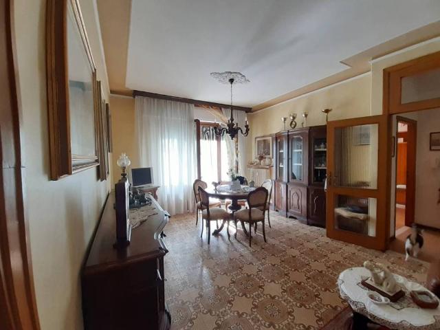 Appartamento in vendita a Cetona, Toscana