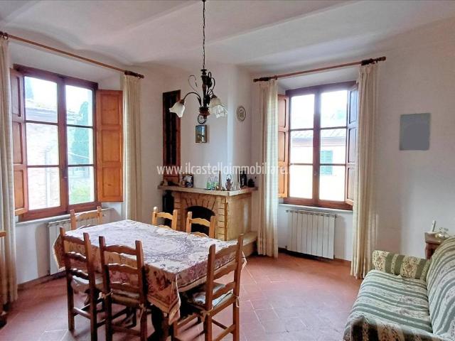 Appartamento in vendita a Cetona, Toscana