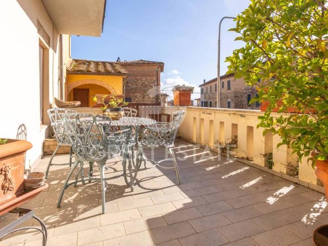 Appartamento in vendita a Cetona, Toscana