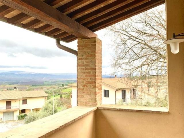 Appartamento in vendita a Piazze, Cetona