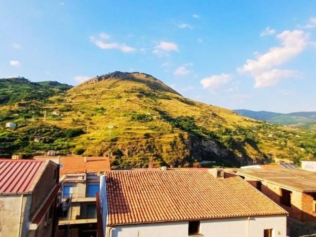 Appartamento in vendita a Cetraro Paese, Calabria