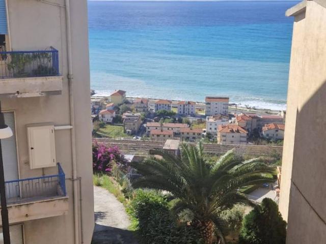 Appartamento in vendita a Cetraro Paese, Calabria