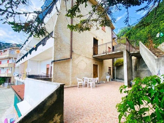 Appartamento in vendita a Lampetia, Calabria